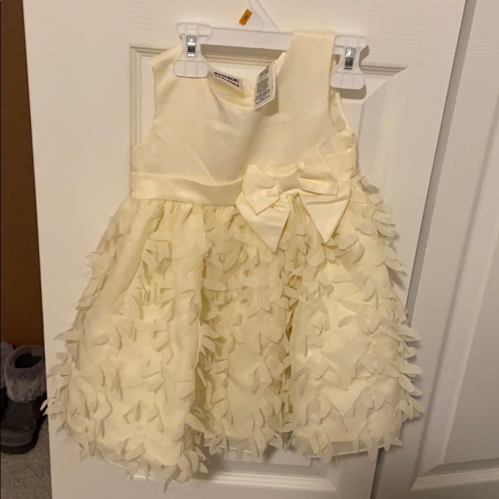 Toddler girls dress. From kohl’s
